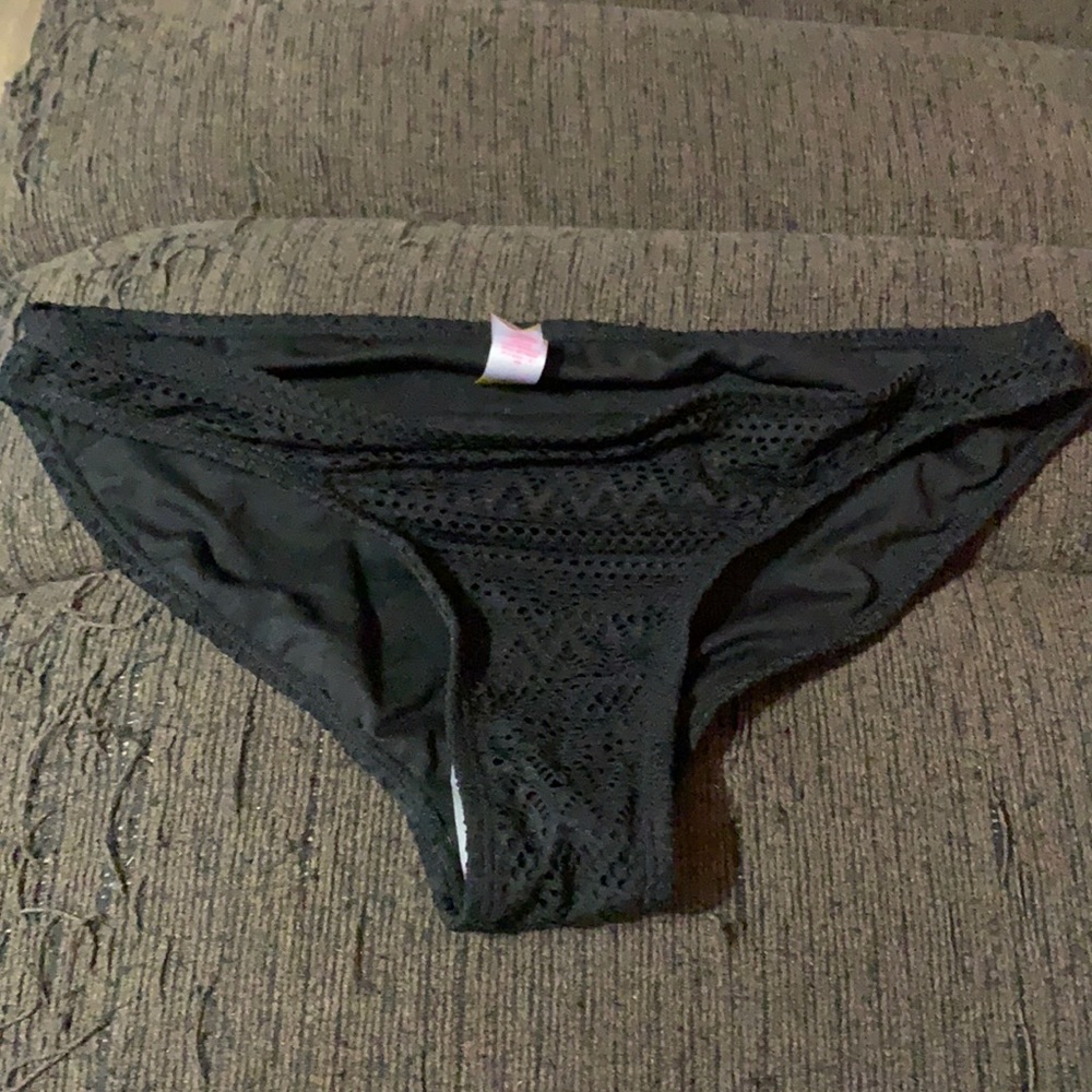 No Boundaries bikini bottom
